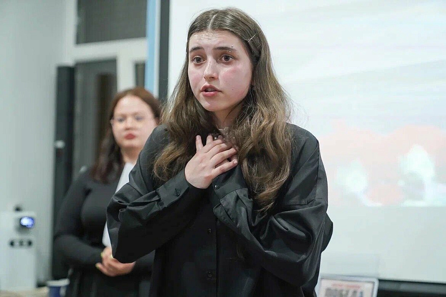 Молодёжное пространство «Зеркало», Петроградская сторона — рядом с отелем «Огни Петербурга», фото 1