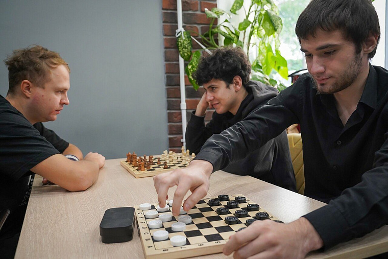 Молодёжное пространство «Зеркало», Петроградская сторона — рядом с отелем «Огни Петербурга», фото 3